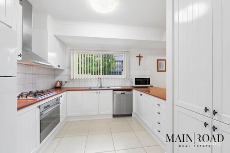Property photo of 8 Como Glen Caroline Springs VIC 3023