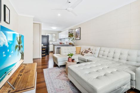 Property photo of 4/58 Pacific Parade Bilinga QLD 4225