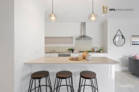 Property photo of 40 Blossom Drive Greenvale VIC 3059