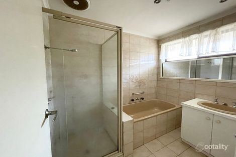 13 Cobar Pl, Kings Park, VIC 3021