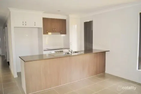 Property photo of 12 White Gum Place Guyra NSW 2365