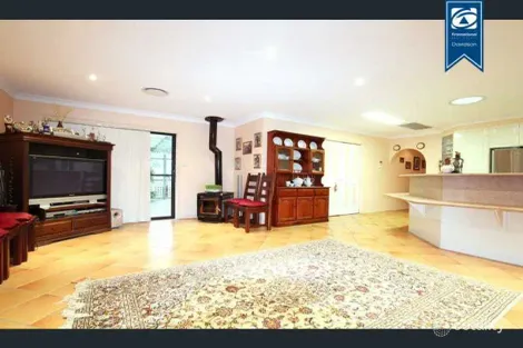 Property photo of 6 Bingara Drive Sandy Point NSW 2172