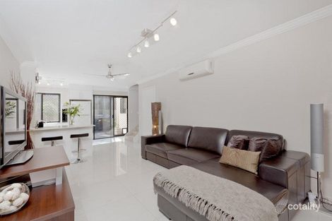 Property photo of 3/40 Wilton Terrace Yeronga QLD 4104