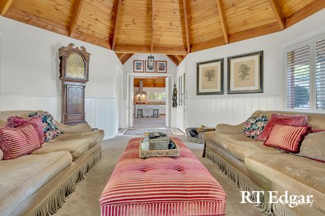 Property photo of 2/1 Keily Road Gisborne VIC 3437