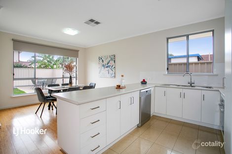 Property photo of 10 Collins Court Pooraka SA 5095