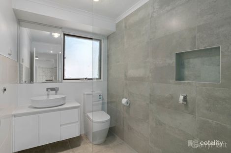 Property photo of 2 Wilga Court Narre Warren VIC 3805