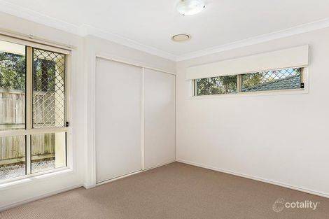 Property photo of 6 Piper Place Springfield Lakes QLD 4300