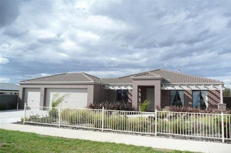 48 Howitt Ave, Eastwood, VIC 3875