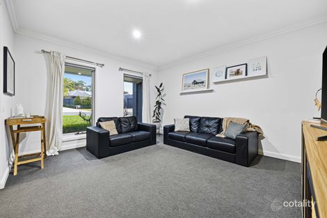 Property photo of 46 Apple Orchard Drive Brown Hill VIC 3350