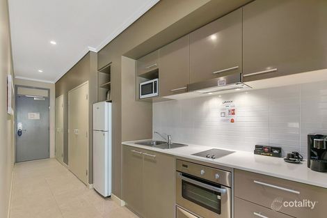 Property photo of 103/569 Esplanade Urangan QLD 4655