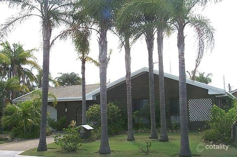 2 Chianti Ave, Mermaid Waters, QLD 4218