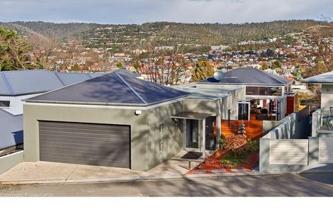 Property photo of 17 Albuera Street Battery Point TAS 7004