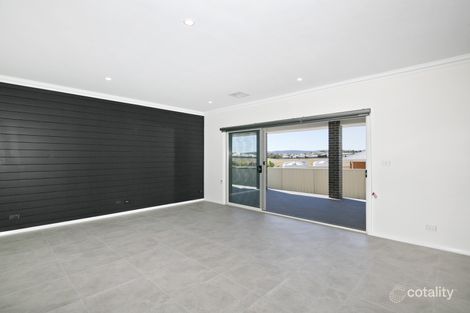 Property photo of 5 Voyager Avenue Goulburn NSW 2580