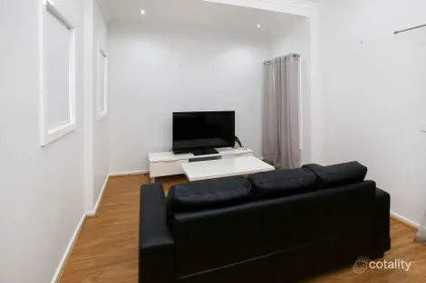 Property photo of 3/53 Chaleyer Street Reservoir VIC 3073