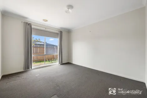 Property photo of 22 Noranda Circuit Harkness VIC 3337