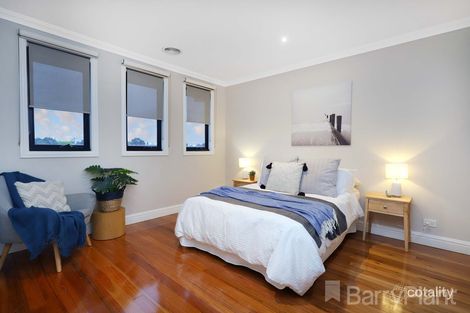 Property photo of 27 Parry Drive Sunshine West VIC 3020