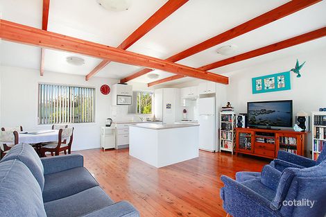 Property photo of 61 Dalnott Road Gorokan NSW 2263