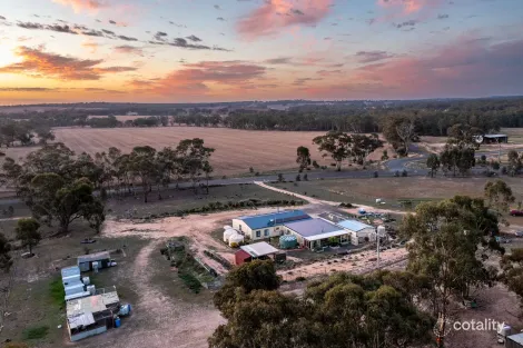 1205 St Arnaud-Dunolly Rd, Bealiba, VIC 3475