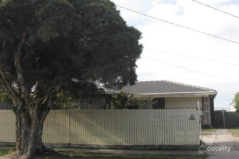 Property photo of 24 Malcolm Crescent Keysborough VIC 3173