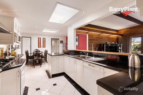 Property photo of 27 Yackatoon Avenue Aspendale VIC 3195