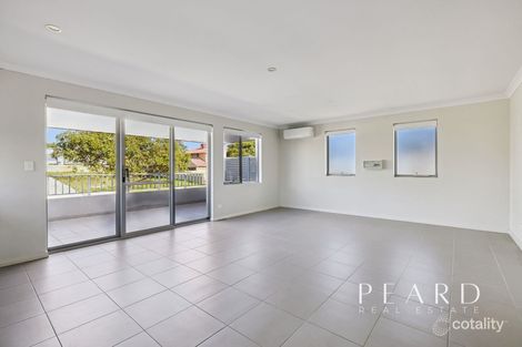 Property photo of 4/140 Peninsula Road Maylands WA 6051