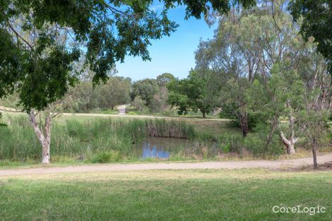 Property photo of 6 Lakeview Grove Wyndham Vale VIC 3024