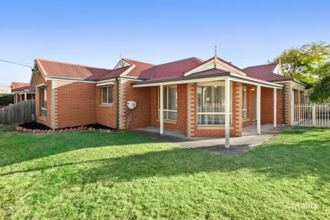 1/1 Marathon Ave, Hamlyn Heights, VIC 3215