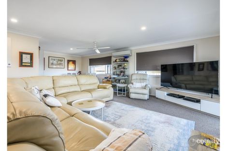 Property photo of 2/217 Central Street Labrador QLD 4215