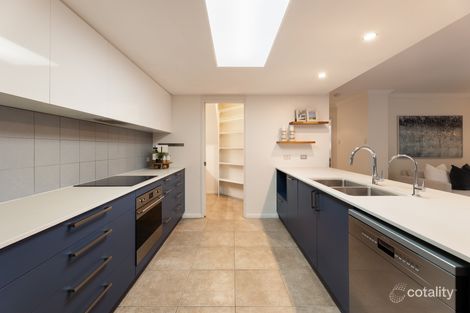 Property photo of 33 Culmstock Place Fig Tree Pocket QLD 4069