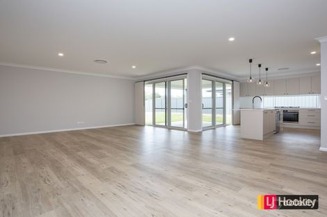 Property photo of 3 Jersey Close Calala NSW 2340