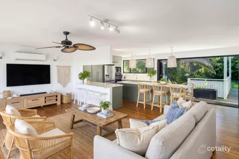 Property photo of 55 Bluff Road Emerald Beach NSW 2456