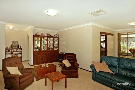 Property photo of 13 Alandale Road Greenmount WA 6056