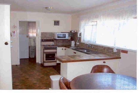 Property photo of 2 Selsey Street Seaford VIC 3198