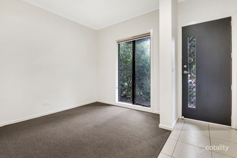 Property photo of 42 Little Windrock Lane Craigieburn VIC 3064