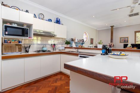 Property photo of 25 Massey Street Rossmoyne WA 6148