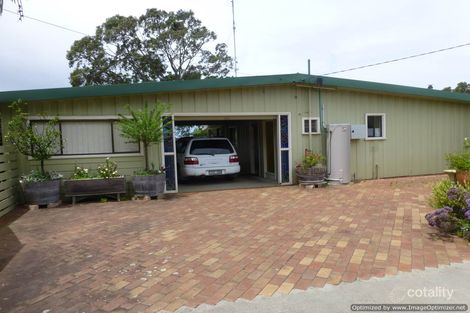 Property photo of 17 Bay Road Eagle Point VIC 3878