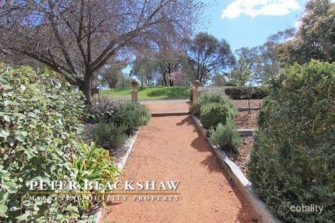 Property photo of 18 Bromell Circuit Wanniassa ACT 2903