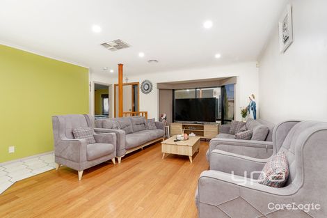 Property photo of 10 Egton Court Craigieburn VIC 3064