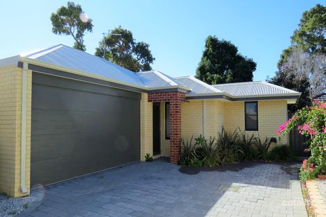 7c Strathearn Rd, Forrestfield, WA 6058