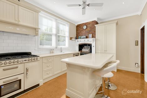 Property photo of 4 Beamish Street Werribee VIC 3030