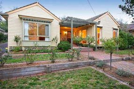 19 Linlithgow St, Mitcham, VIC 3132