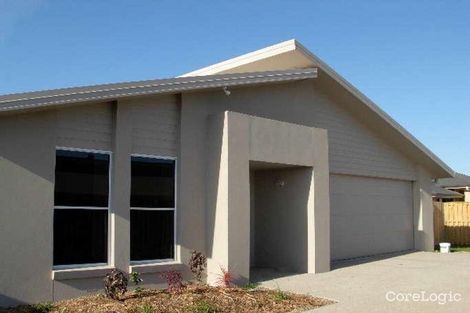 Property photo of 38 Miami Terrace Blacks Beach QLD 4740