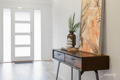 Property photo of 6 Mikhail Grove Hastings VIC 3915