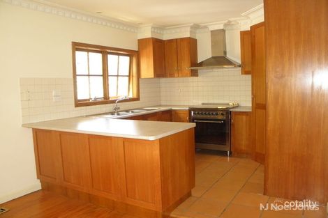 Property photo of 30 Alfreda Avenue Bulleen VIC 3105