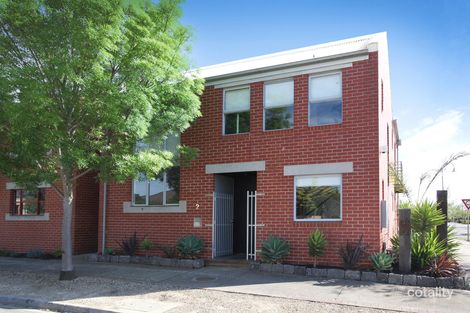 Property photo of 2 Bantock Lane Caroline Springs VIC 3023
