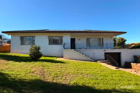 79 High St, Parkes, NSW 2870