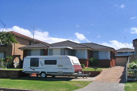 4 Grose Ave, Barrack Heights, NSW 2528