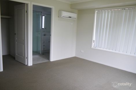 Property photo of 33 Daintree Boulevard New Auckland QLD 4680