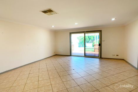 Property photo of 20 Glen Alpha Close Hillvue NSW 2340