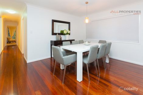 Property photo of 21 Kimba Street Chapel Hill QLD 4069